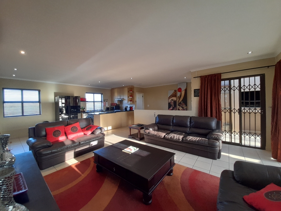 To Let 3 Bedroom Property for Rent in Big Bay Western Cape